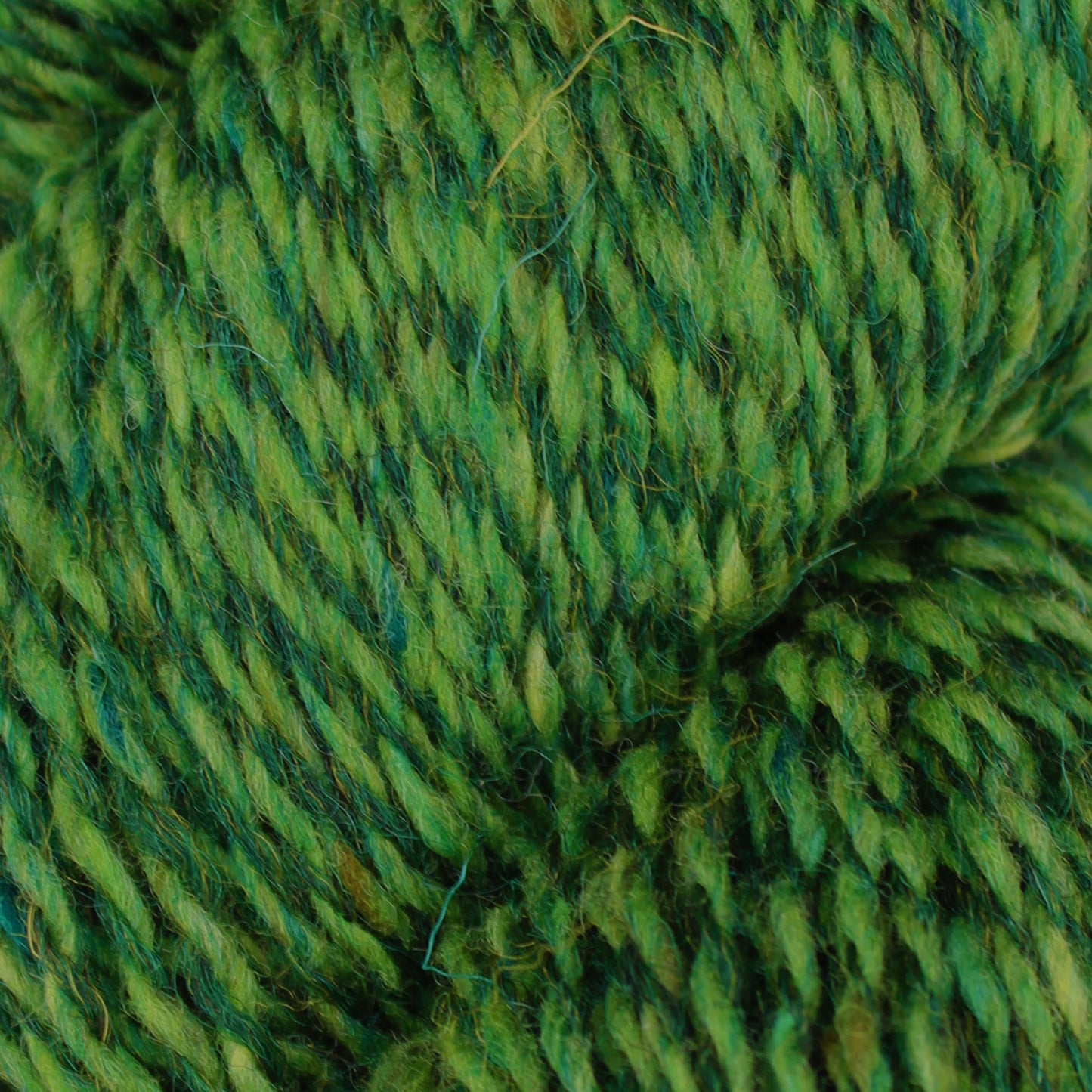 Donegal Twists Pack of 5: 28% Luxury British Wool, 72% Soft Donegal Merino Hand Knitting Wool 100g Hank