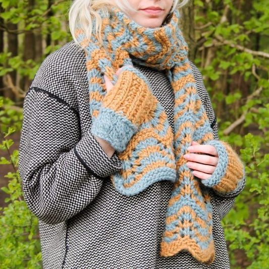 Ribble Scarf and Wristwarmers Pattern