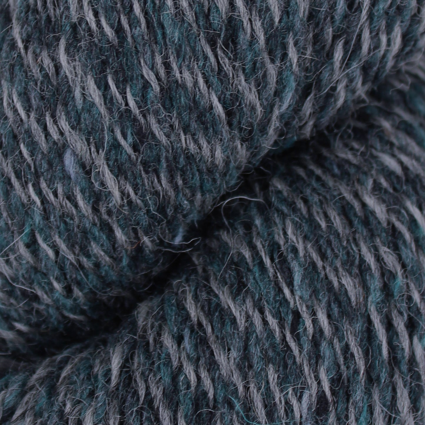 Donegal Twists 28% Luxury British Wool, 72% Soft Donegal Merino Hank Knitting 100g Hank