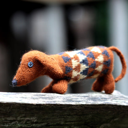 Dashing Dachshund Knitted Dog Pattern