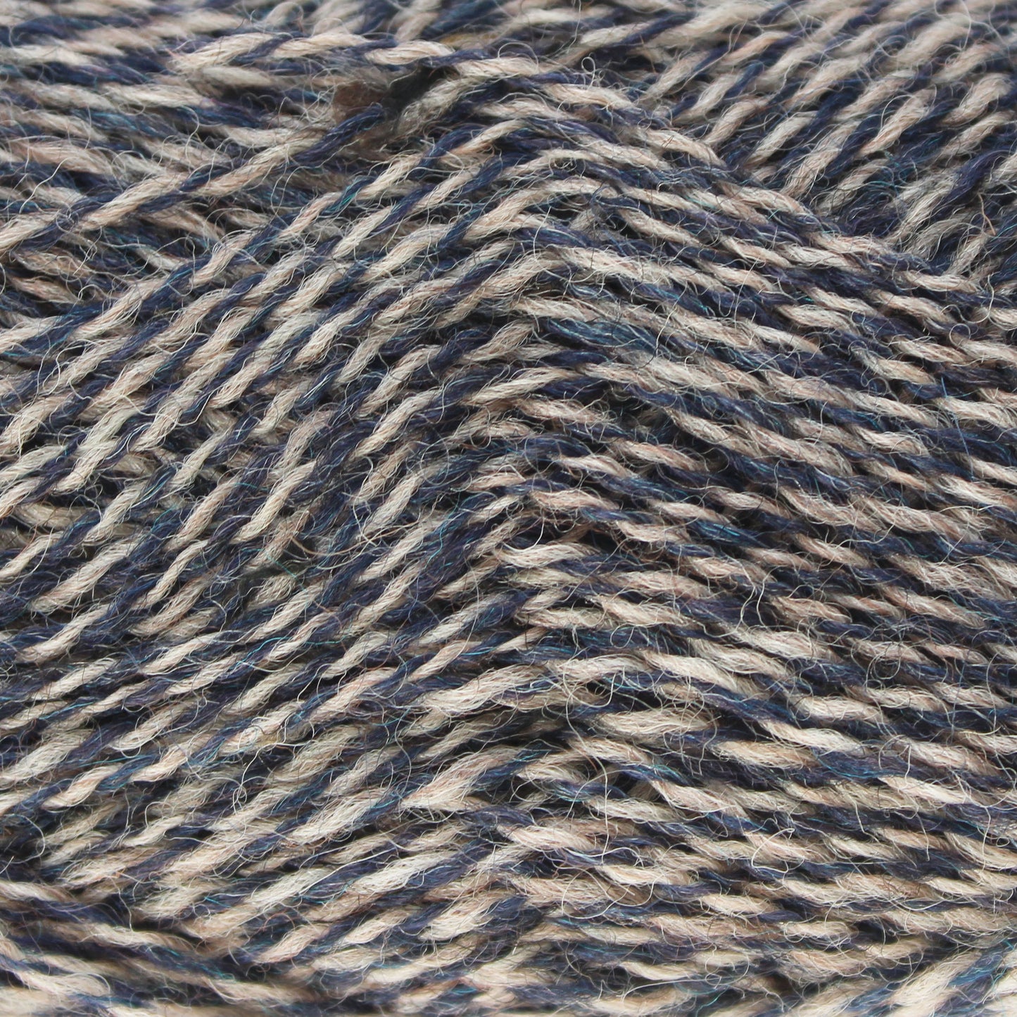 Tweedle Pip 4ply: 100% British Hand Knitting Wool 25g Ball